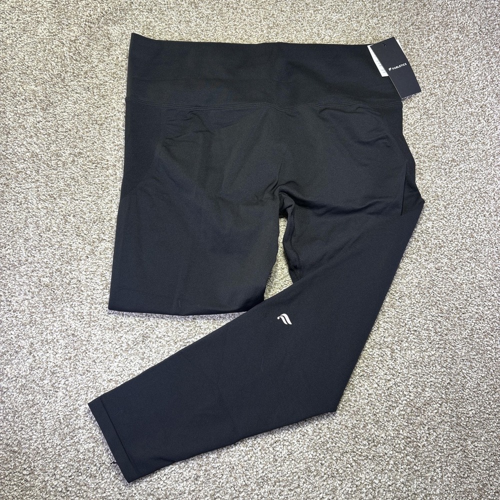 NWT Fabletics Leggings Womens 2X Black High Rise Seamless Ankle Yoga Pants